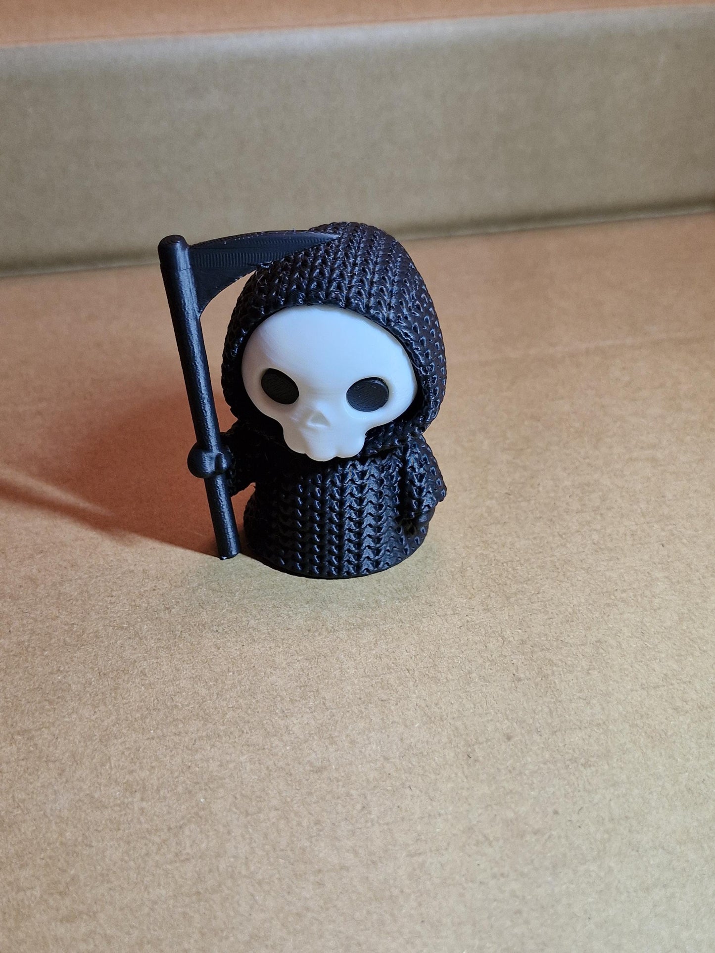 Mini Grim Reaper Figurine | Gothic Halloween & Desk Decor Gift