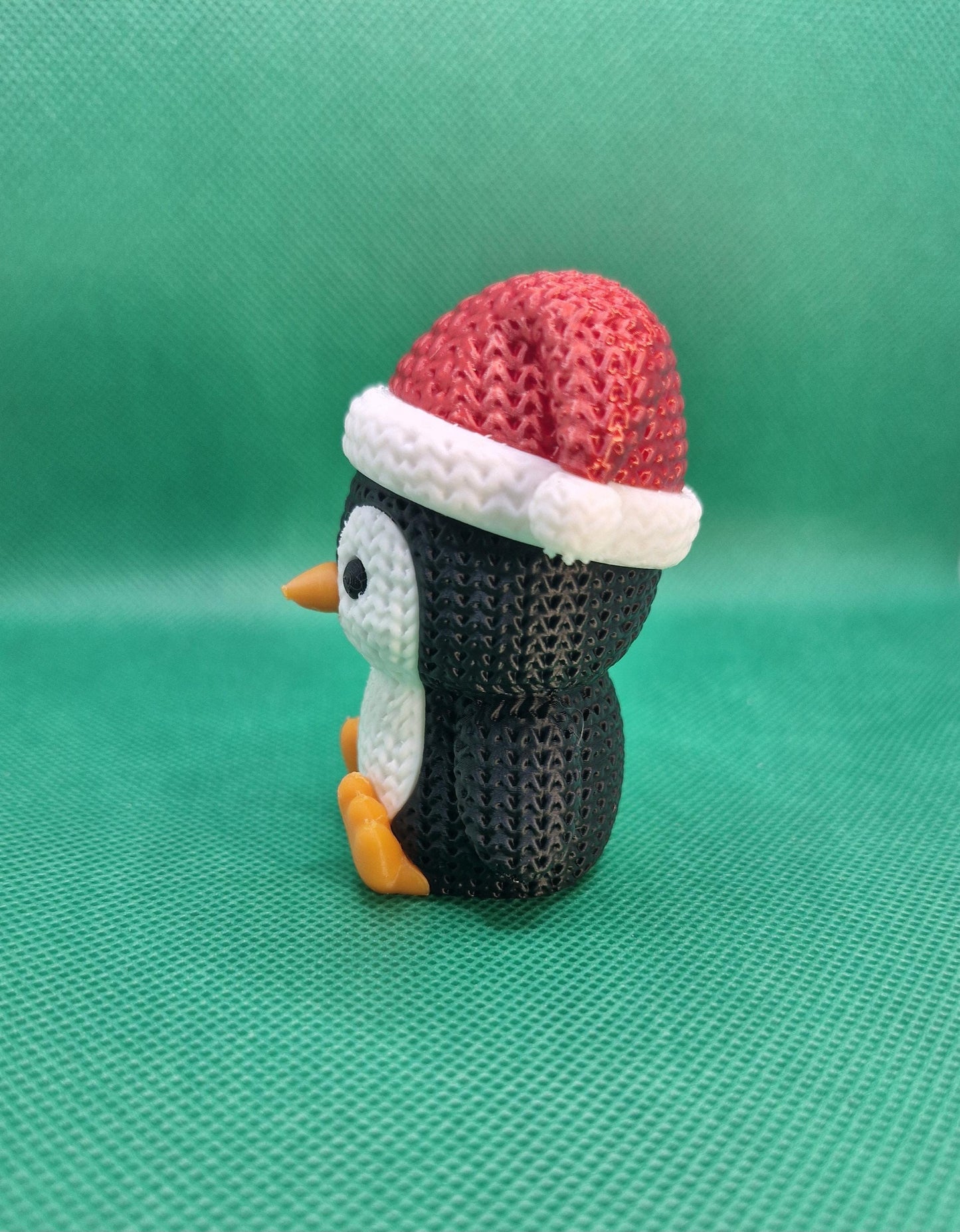Knitted-Style Christmas Penguin Ornament | 3D Printed Festive Gift
