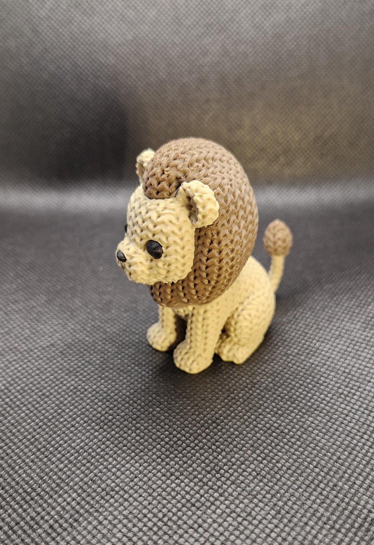 Knitted-Style Lion Figurine | 3D Printed Safari Animal Gift