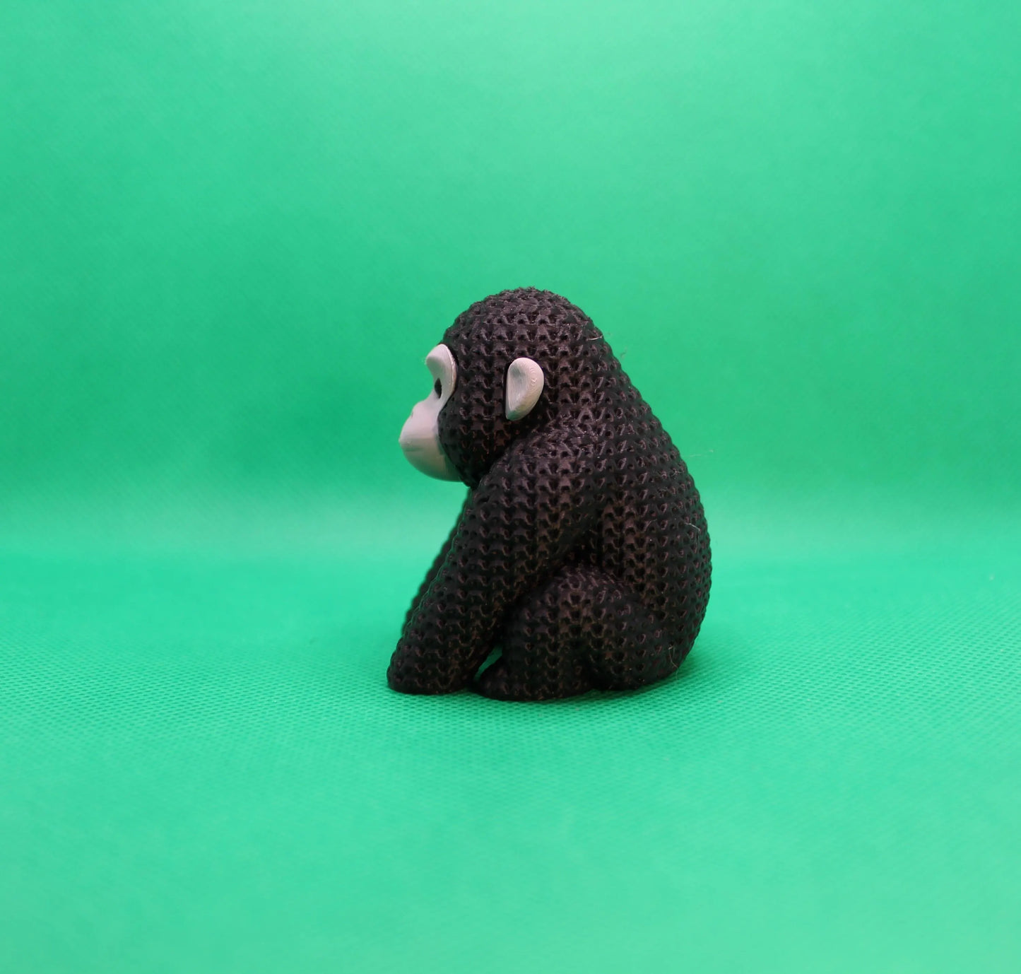 Knitted-Style Gorilla Figurine | 3D Printed Gift for Animal Lovers