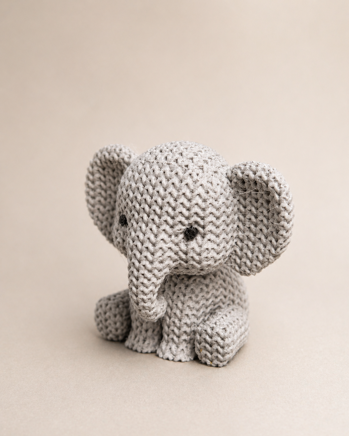 Knitted-Style Elephant Figurine | 3D Printed Gift for Animal Lovers