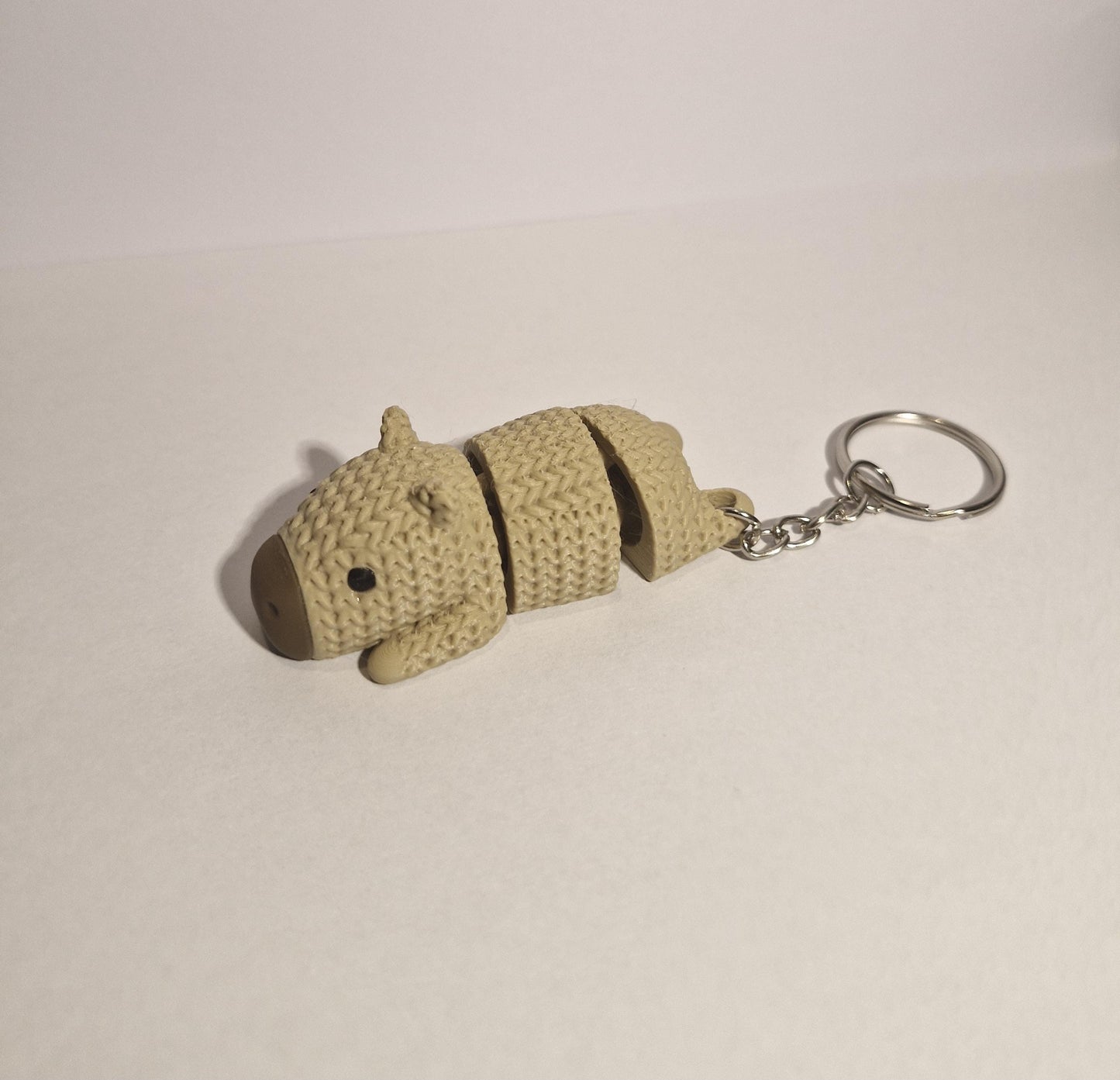 Knitted-Style Articulated Capybara Keyring | 3D Printed Animal Keychain Gift