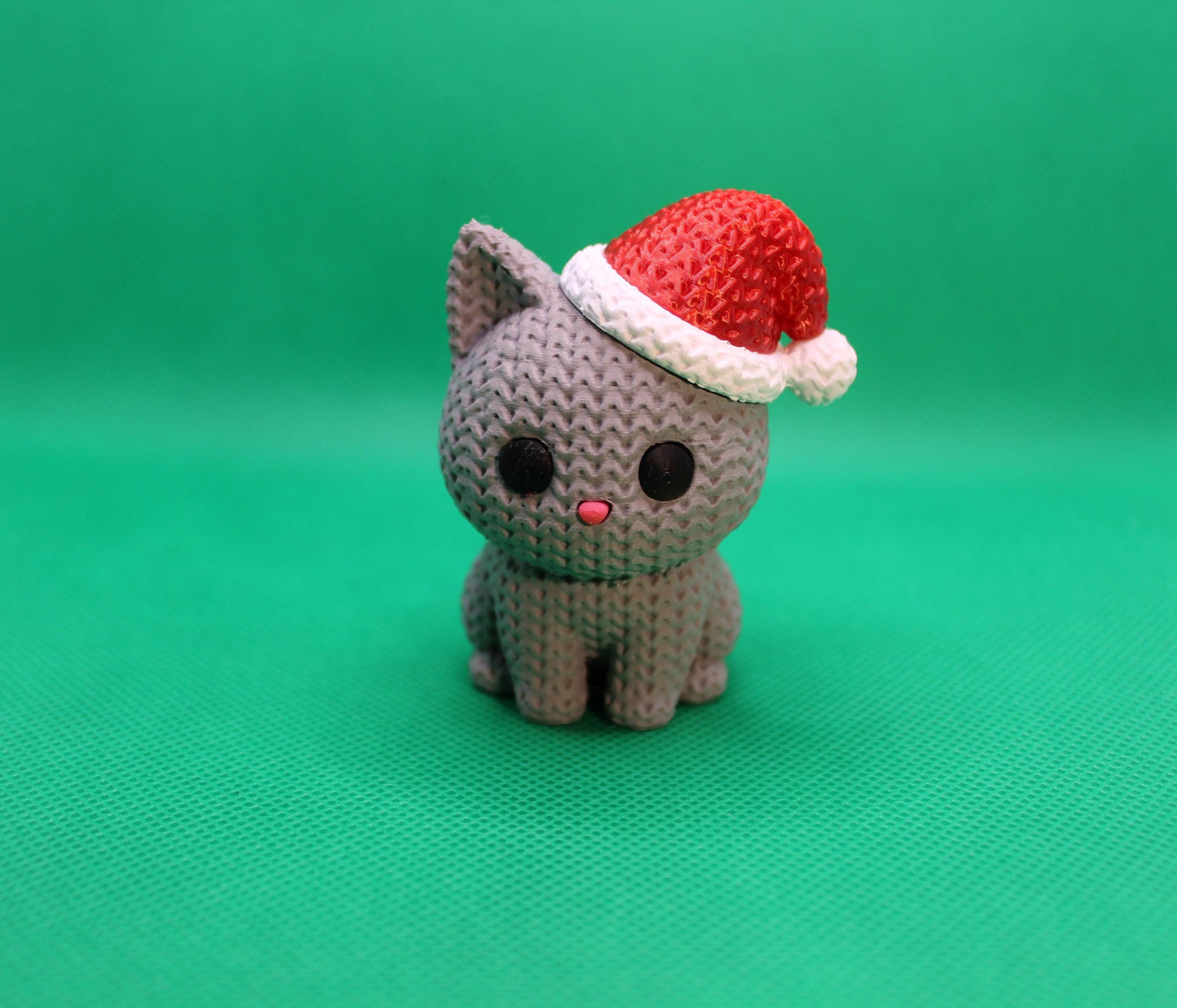 Knitted-Style Kitten with Santa Hat | 3D Printed Christmas Gift for Cat Lovers