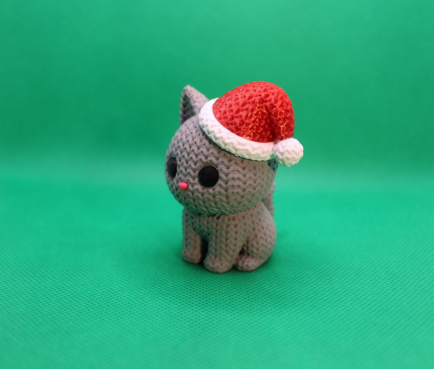 Knitted-Style Kitten with Santa Hat | 3D Printed Christmas Gift for Cat Lovers