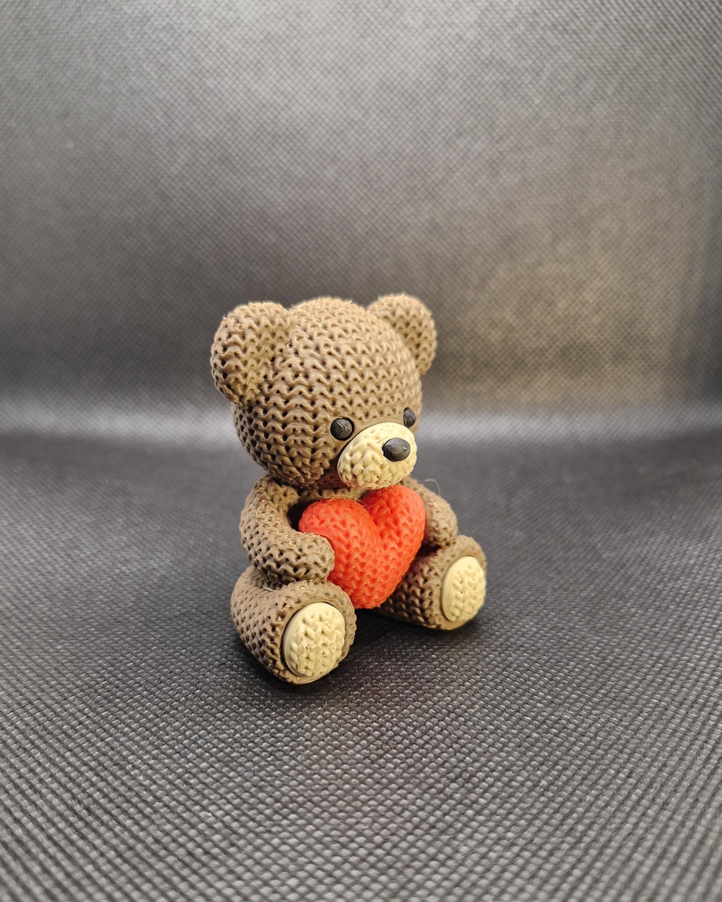 Knitted-Style Teddy Bear Holding a Heart | 3D Printed Valentine & Gift