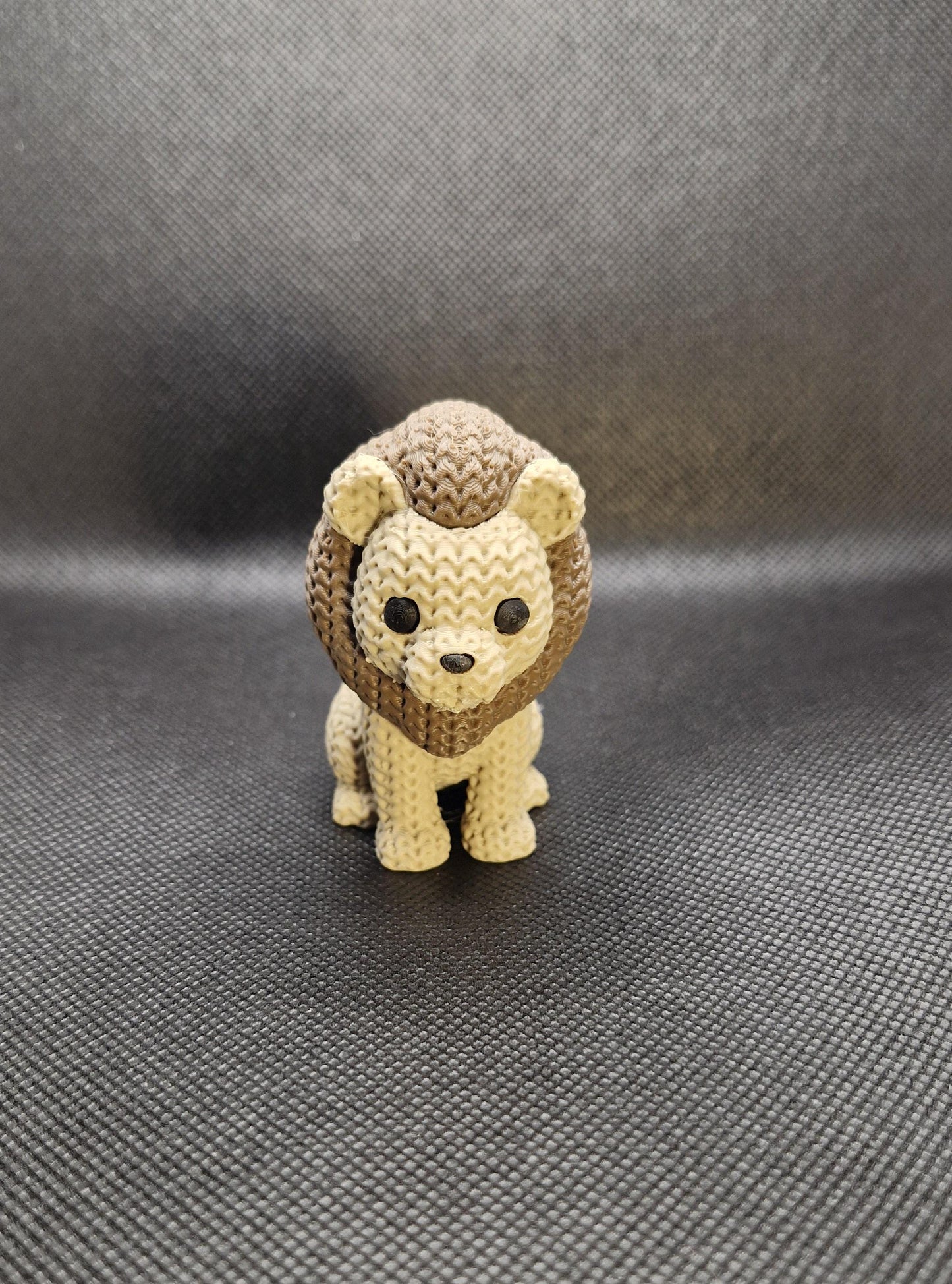 Knitted-Style Lion Figurine | 3D Printed Safari Animal Gift